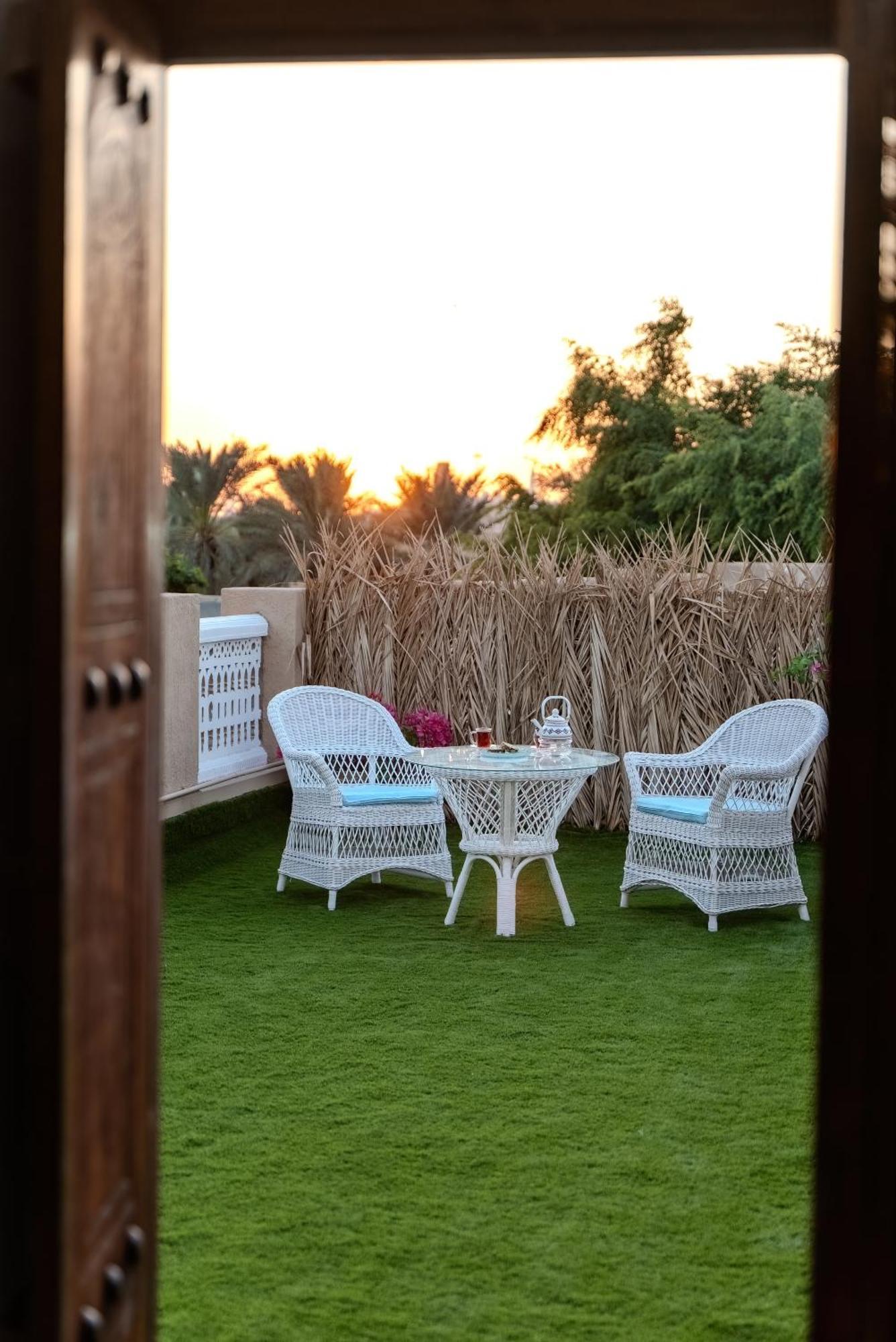 Arabian Boutique Hotel Dubai Exterior foto